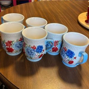 NEW! SET OF 6 PIONEER WOMAN  CLASSIC CHARM COFFEE MUGS